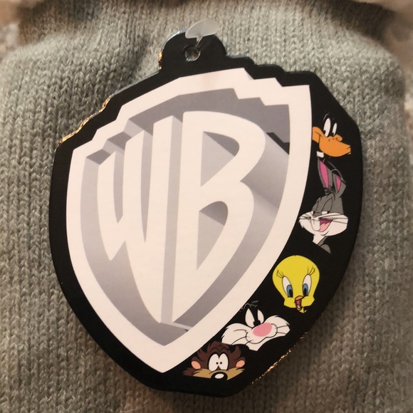 NWT Sherpa Warner Brothers WB Bugs Bunny House Slippers Fun Looney Tunes Comfy - Picture 4 of 8